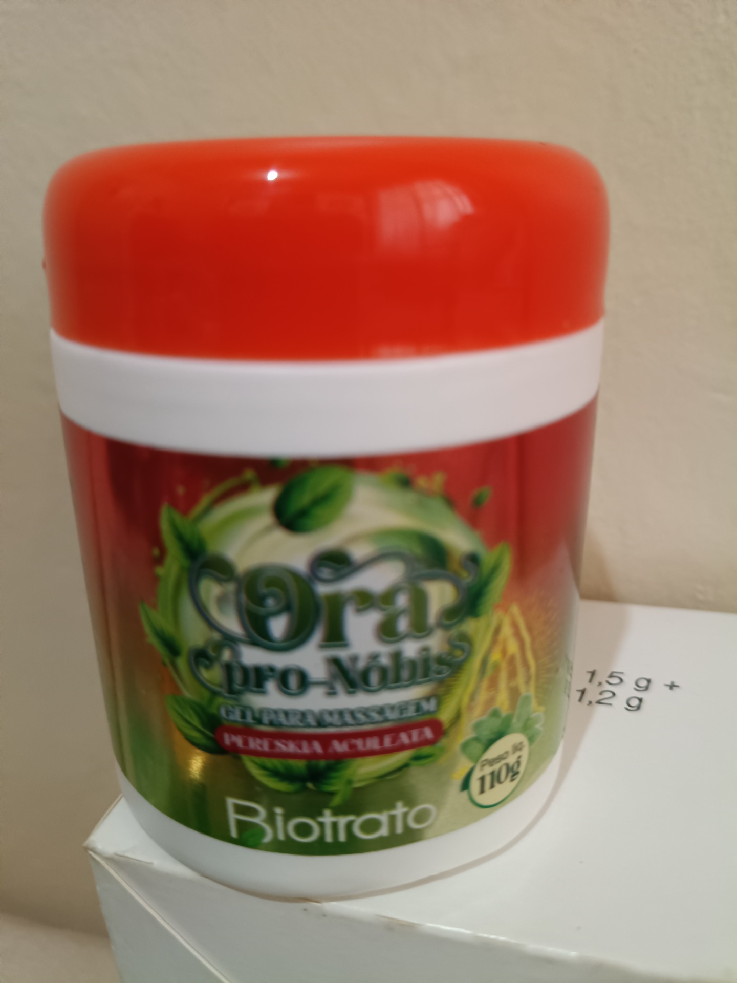 Gel massageador com oros pro nobis, $10